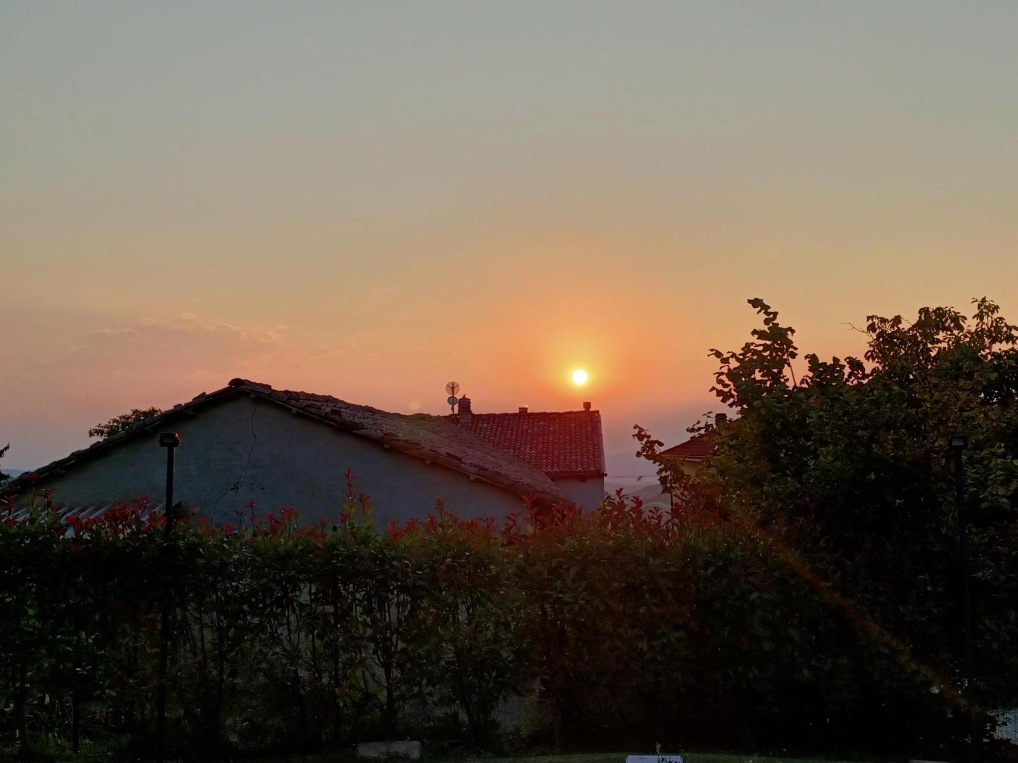 Casa Del Canta Borgomale Buitenkant foto